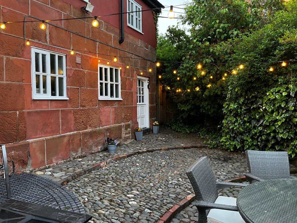 Pear Tree Cottage Courtyard 슈루즈버리 외부 사진