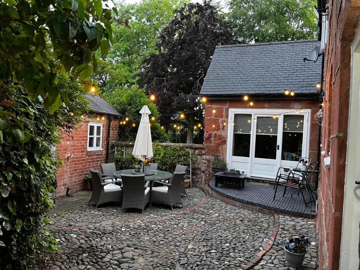 Pear Tree Cottage Courtyard 슈루즈버리 외부 사진